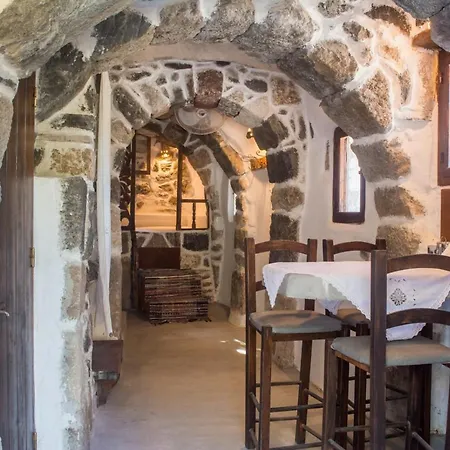 Palaiokastro Traditional House Holiday home